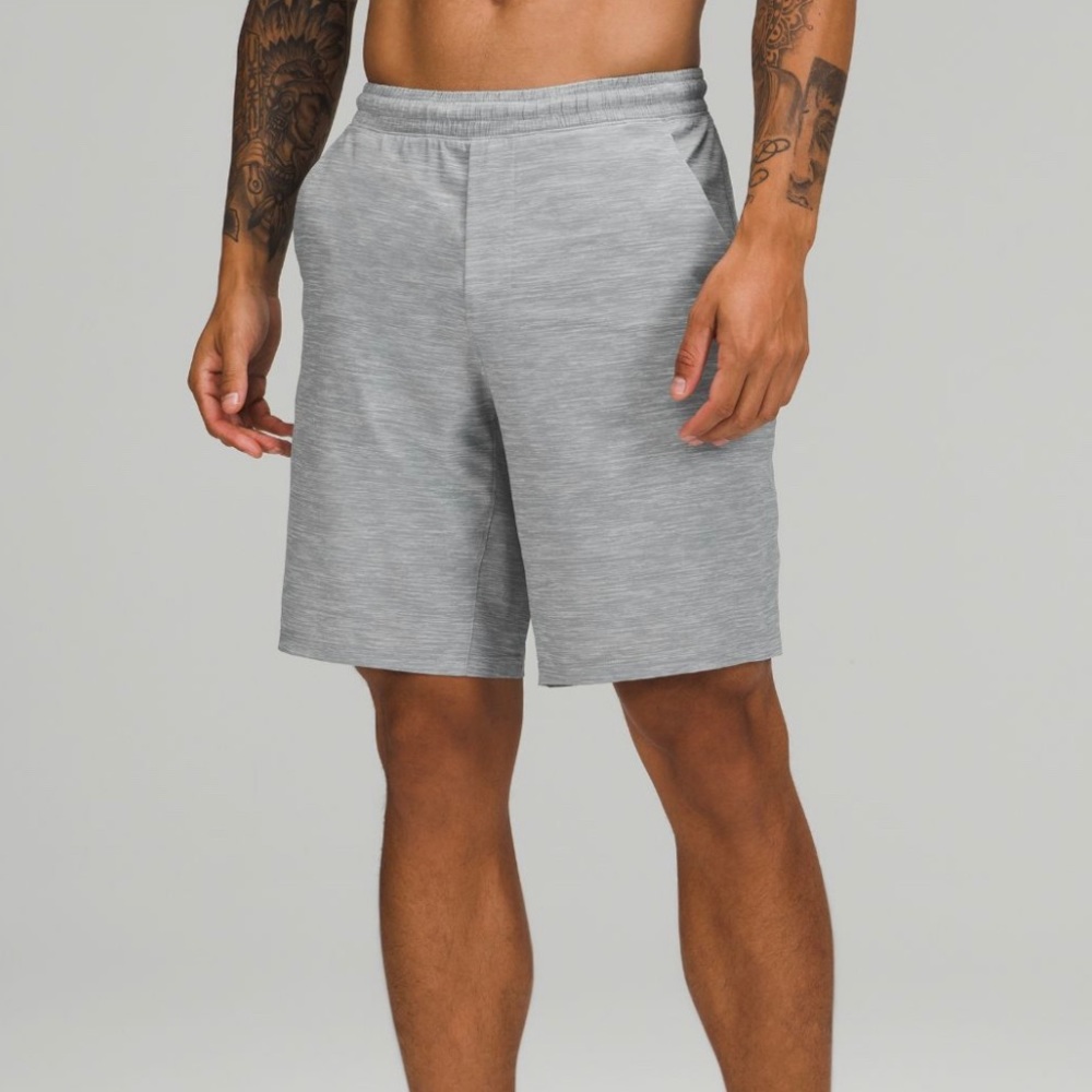 LAST RESTOCK Lululemon Men’s “Pace Breaker” Short 9” Inseam with Liner (M)